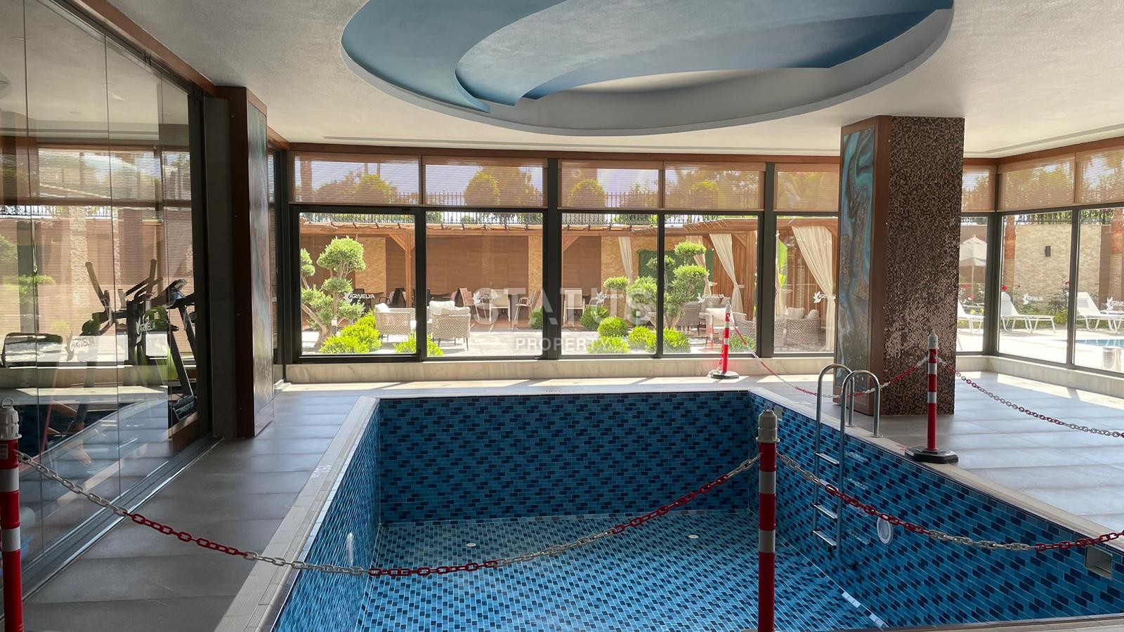 Апартаменты 1+1 на первой линии в районе Кестель, 75м2 фото 22