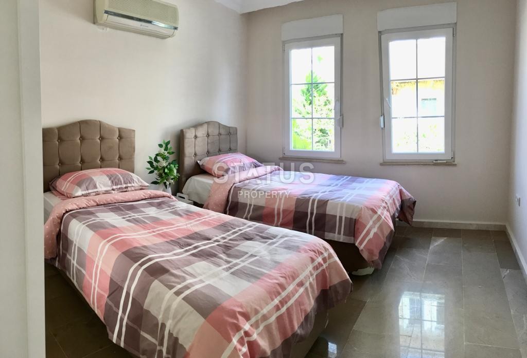 Magnificent furnished villa 3+1 in a complex of villas in the Incekum area, 160m2 фото 12