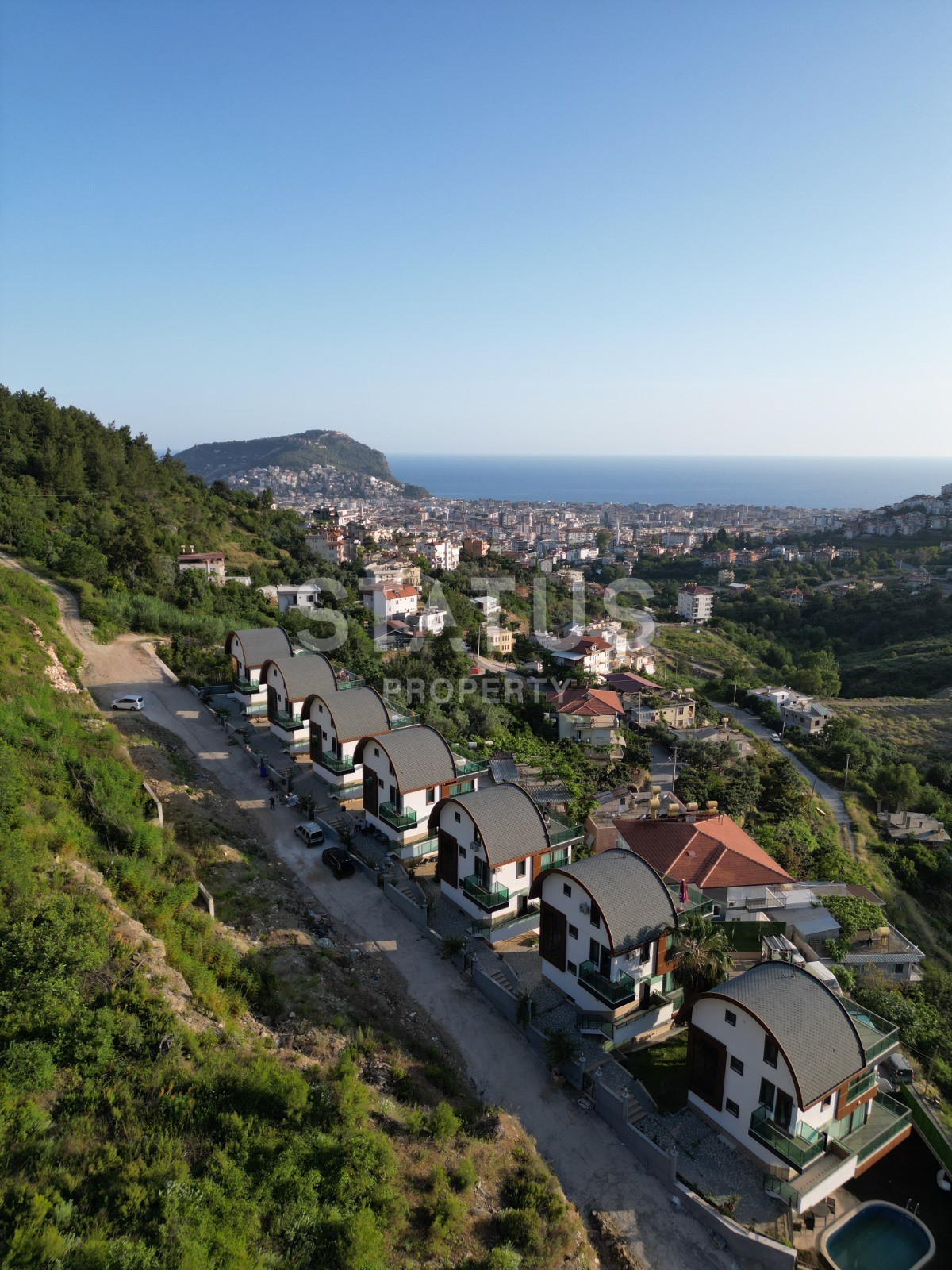 Luxury villa with sea views in a complex of villas in the Bektash area, 400m2 фото 27