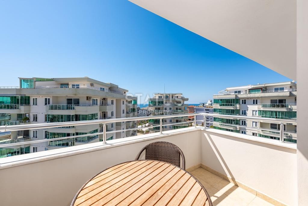 Duplex 4+1 with magnificent views in Oba near the sea, 250m2 фото 12