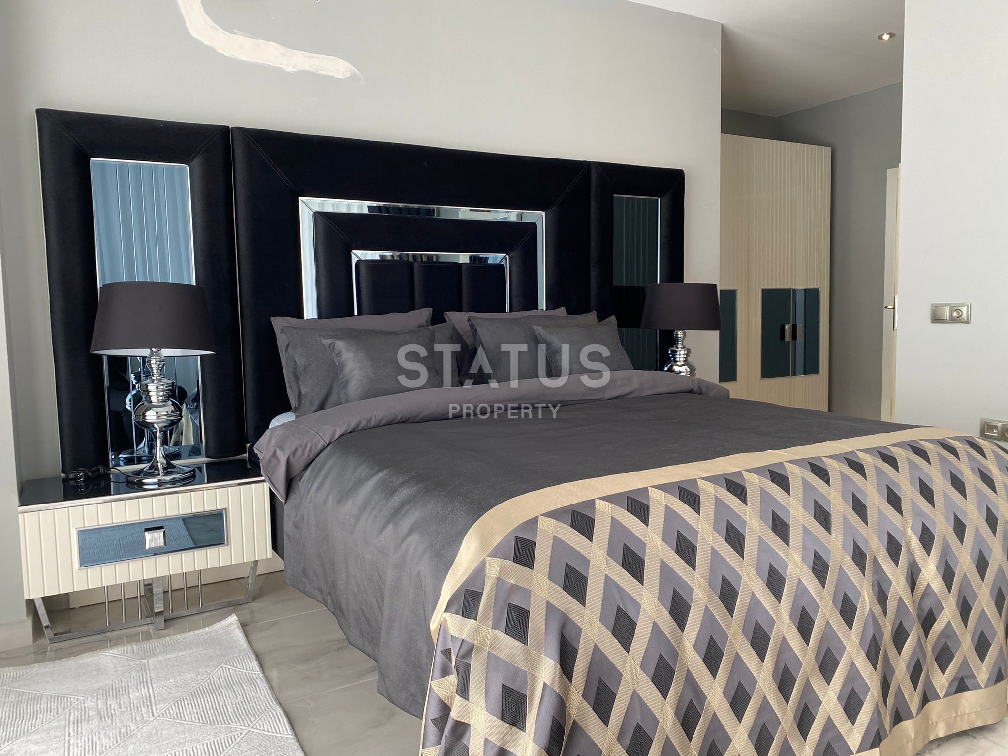 Penthouse 3+1 with furniture in an excellent complex. фото 34