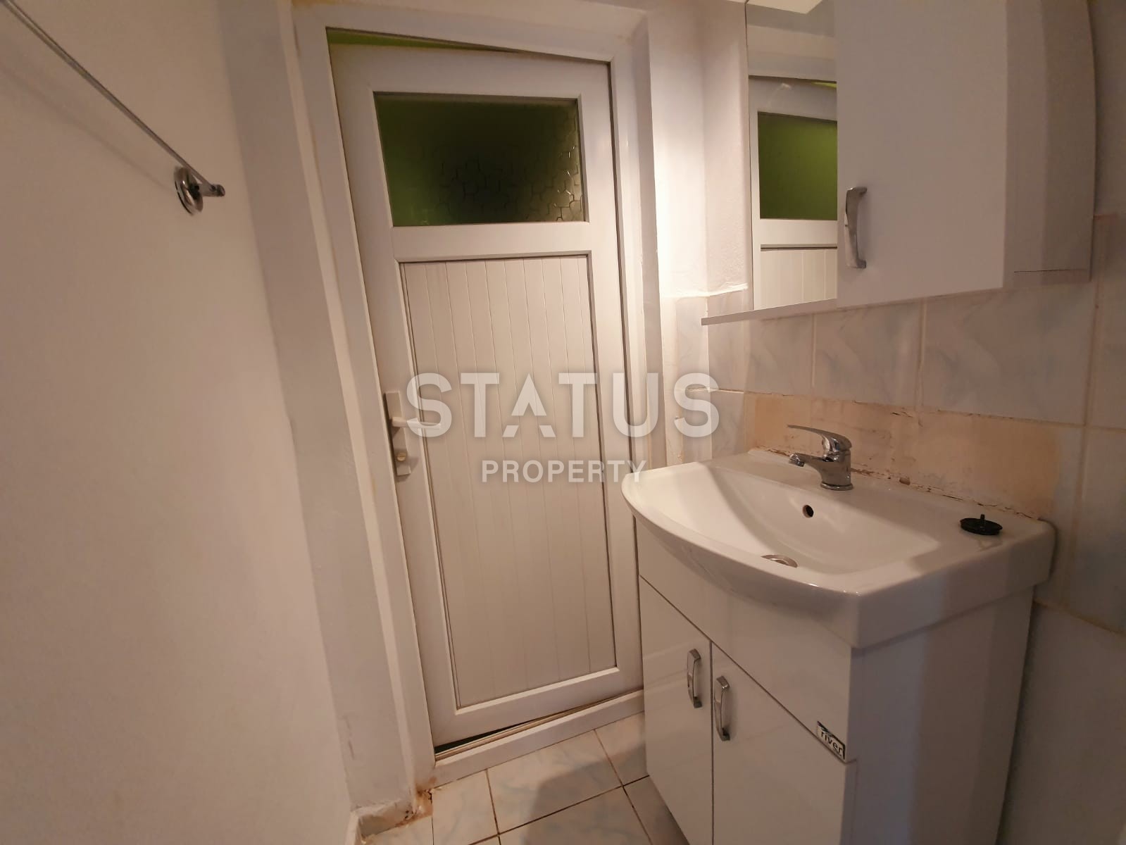 Трехкомнатная квартира с ремонтом и мебелью по отличной стоимости в Махмутларе, 100 м2 фото 13