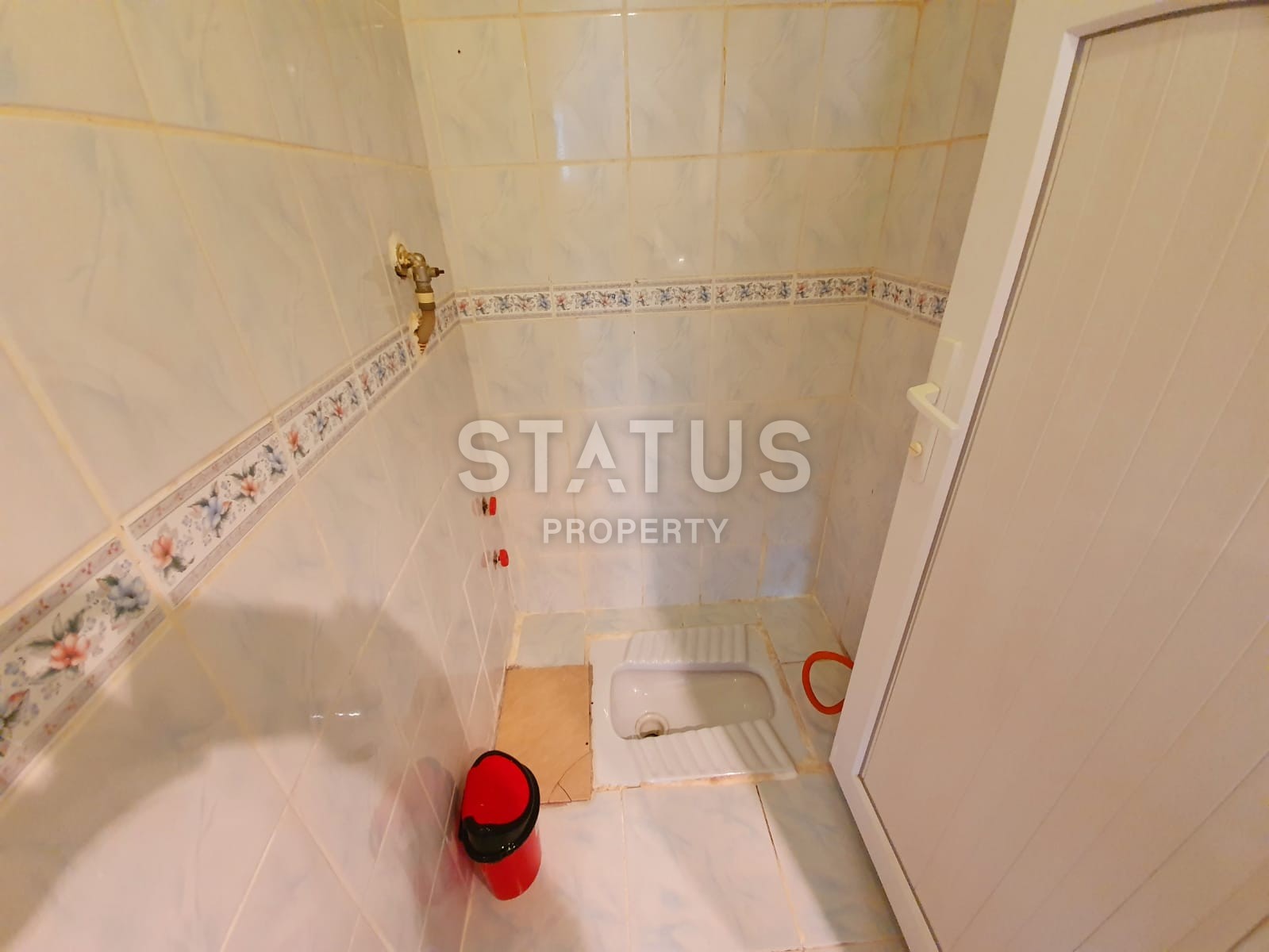 Трехкомнатная квартира с ремонтом и мебелью по отличной стоимости в Махмутларе, 100 м2 фото 18