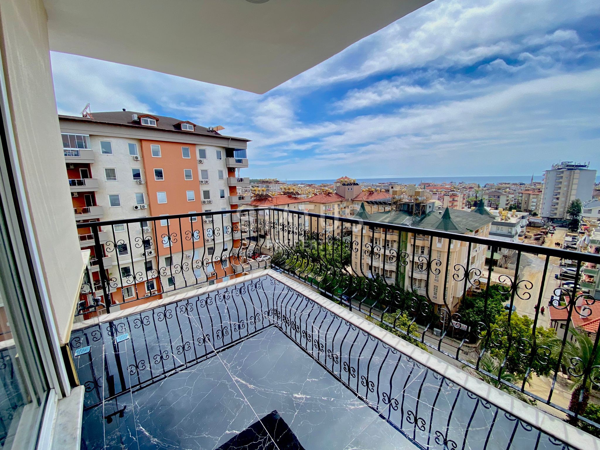 Apartment 2+1 with luxury furniture in the center of Alanya, 110m2 фото 14