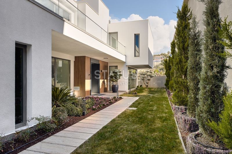 Modern luxury villa in Kargicak area, 400m2 фото 20