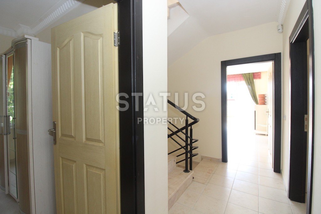 Large villa in Kargicak with furniture and appliances 260 sq.m. фото 17