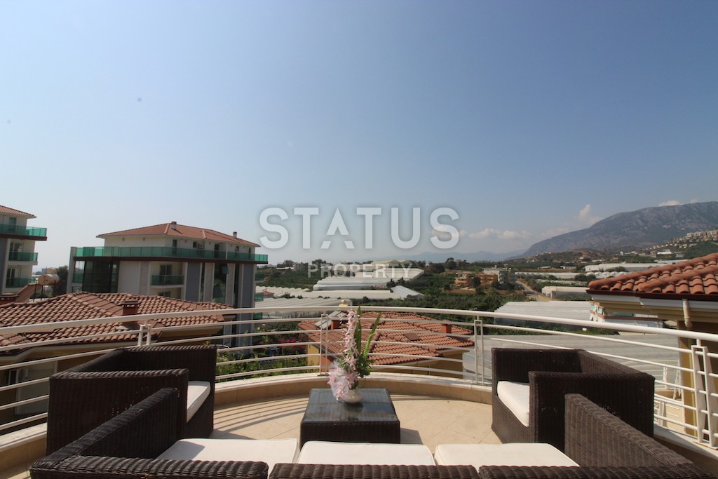 Large villa in Kargicak with furniture and appliances 260 sq.m. фото 22