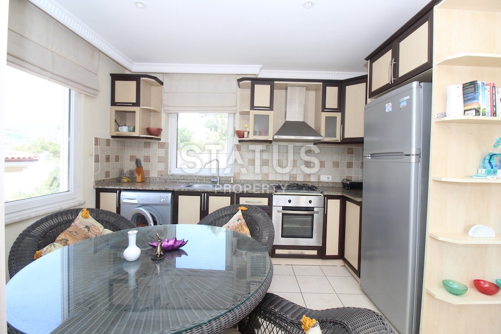 Large villa in Kargicak with furniture and appliances 260 sq.m. фото 26