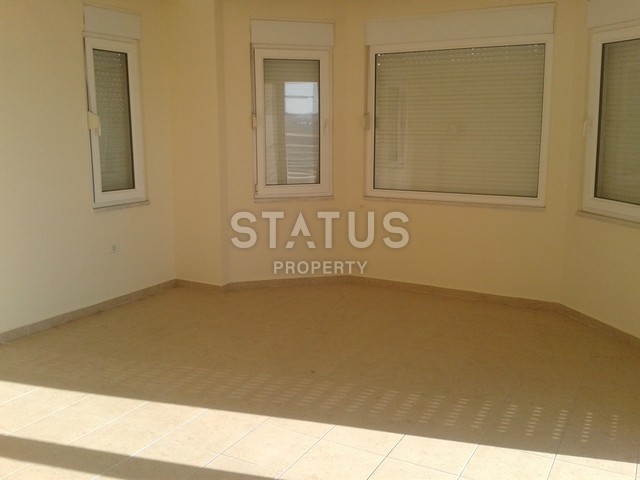 Villa 3+1 with sea and mountain views in Kargicak, 140 m2 фото 8