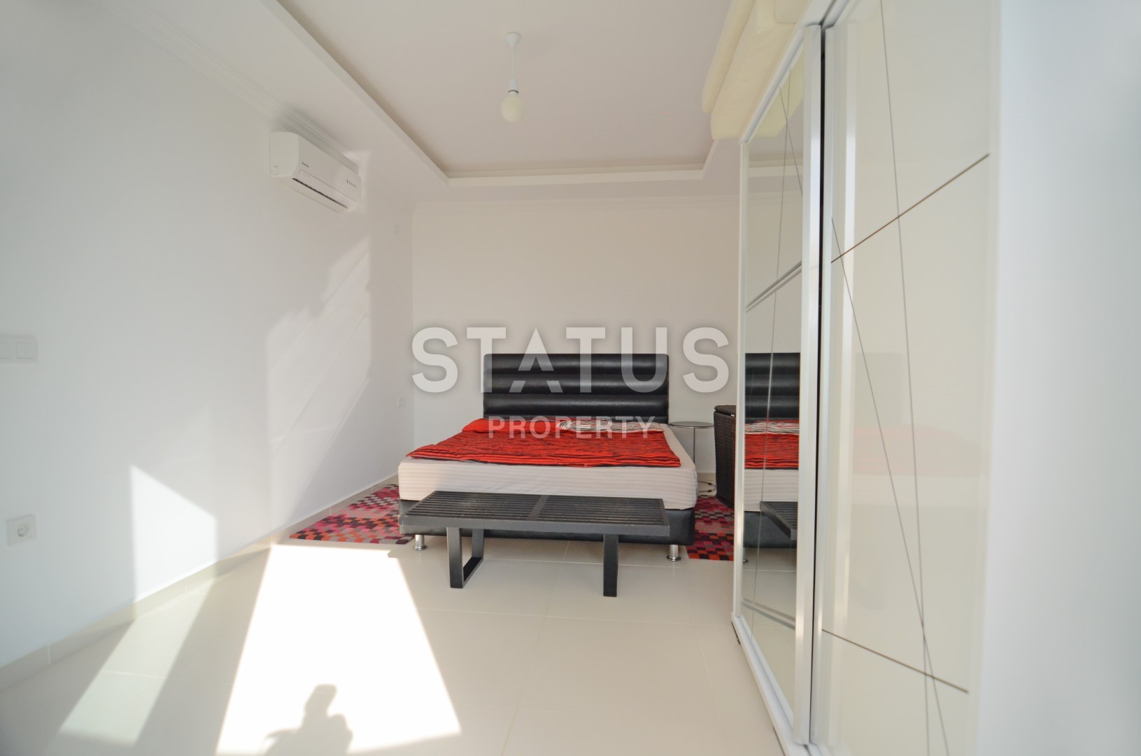 Luxury villa in Kargicak with furniture and stunning views of 400 sq.m. фото 6