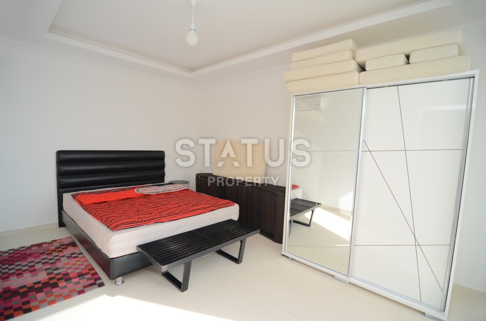 Luxury villa in Kargicak with furniture and stunning views of 400 sq.m. фото 7