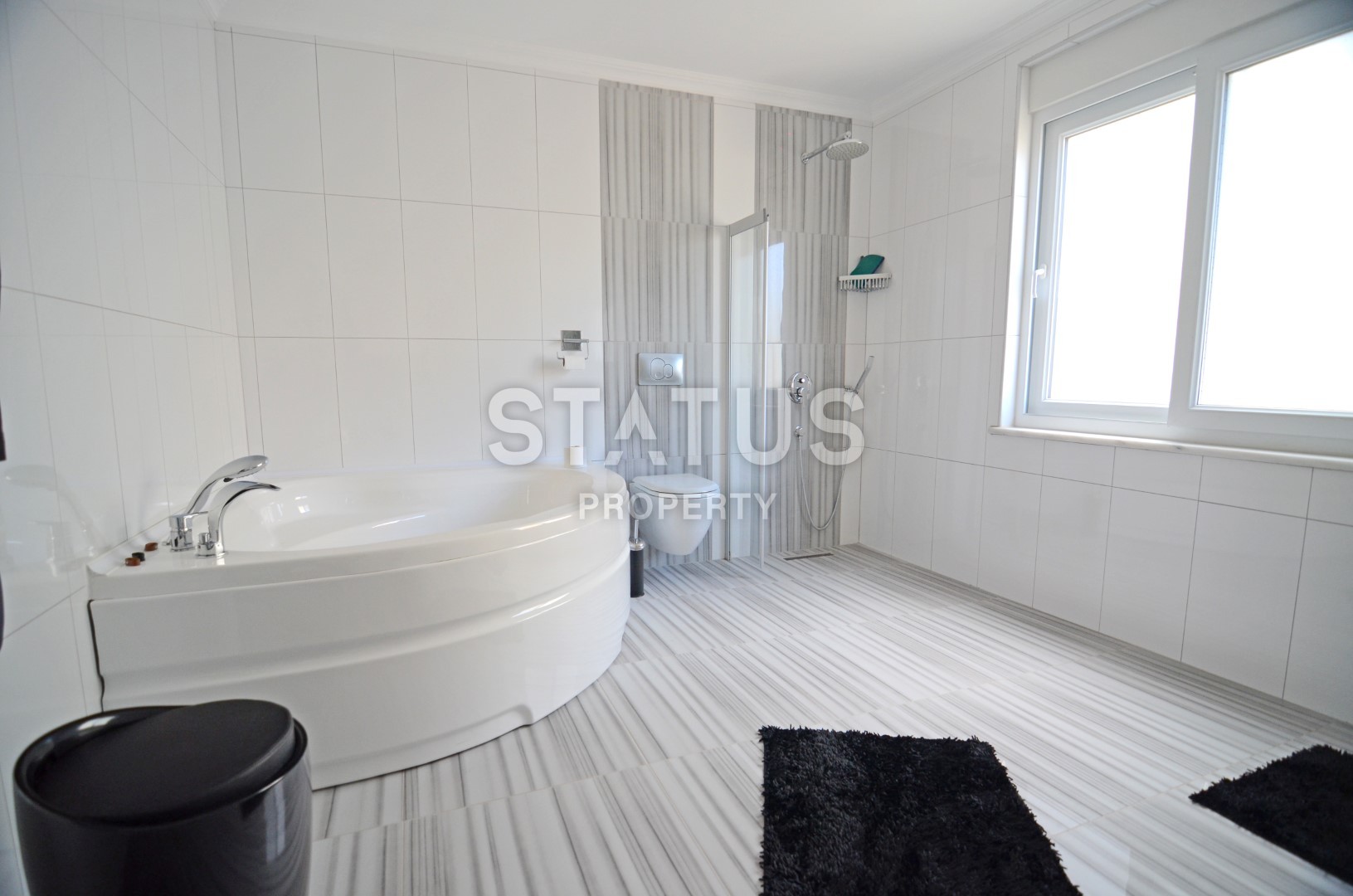 Luxury villa in Kargicak with furniture and stunning views of 400 sq.m. фото 18