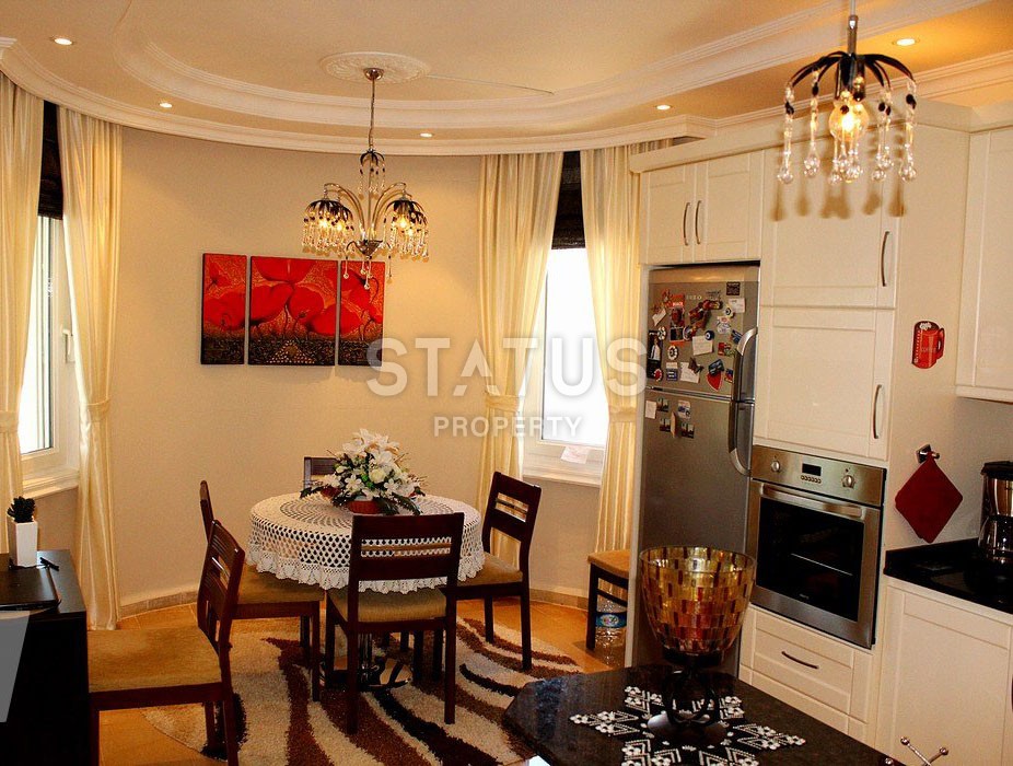 Solid villa in Kargicak with furniture and appliances 210 sq.m. фото 3