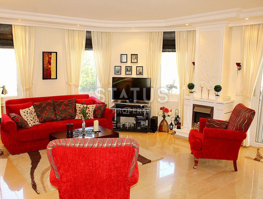 Solid villa in Kargicak with furniture and appliances 210 sq.m. фото 12