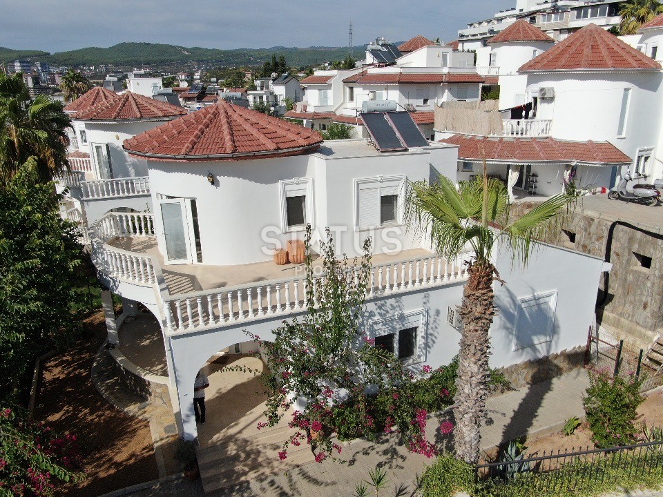 Attractive 3+1 villa in Turkler, 220m2 фото 10
