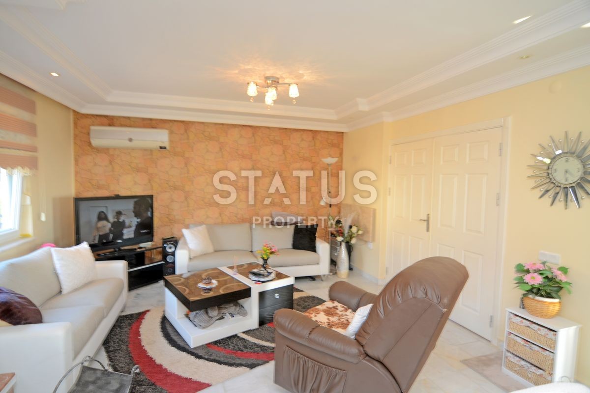 Stunning 3+1 villa with private pool and jacuzzi! Kargicak! 240 sq. m. фото 10