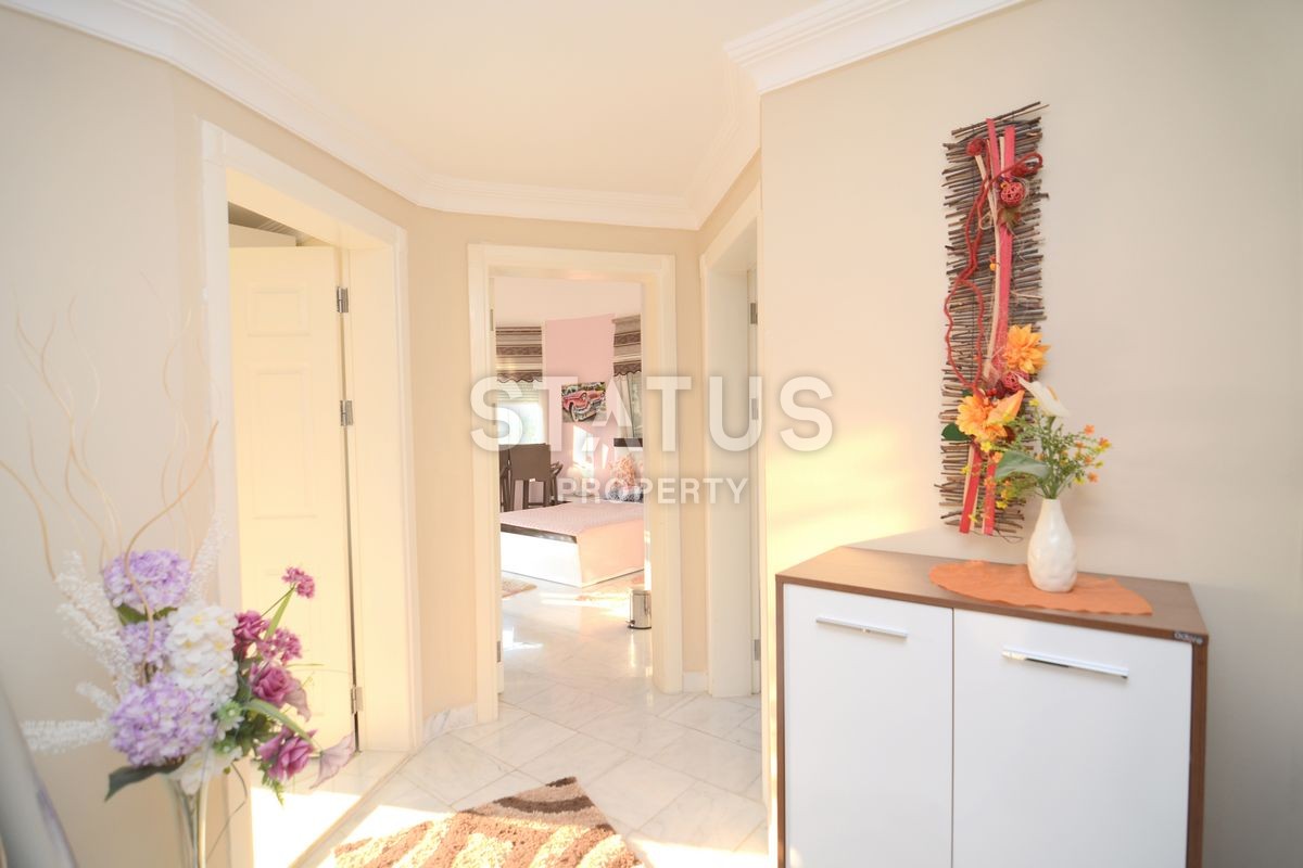 Stunning 3+1 villa with private pool and jacuzzi! Kargicak! 240 sq. m. фото 19