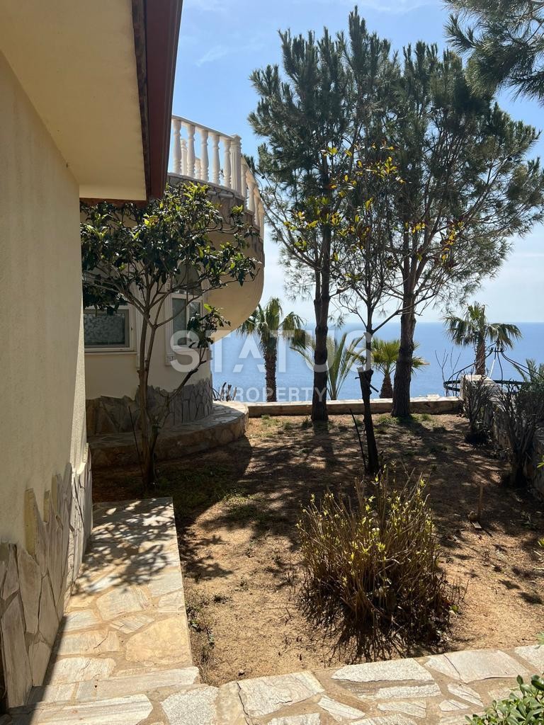 Вилла 4+1 с прямым видом на море, 250м2 фото 17