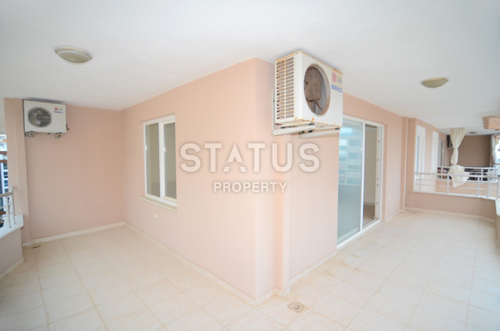 Пентхаус в комплексе с большой территорией в Махмутларе 230 кв.м. фото 27