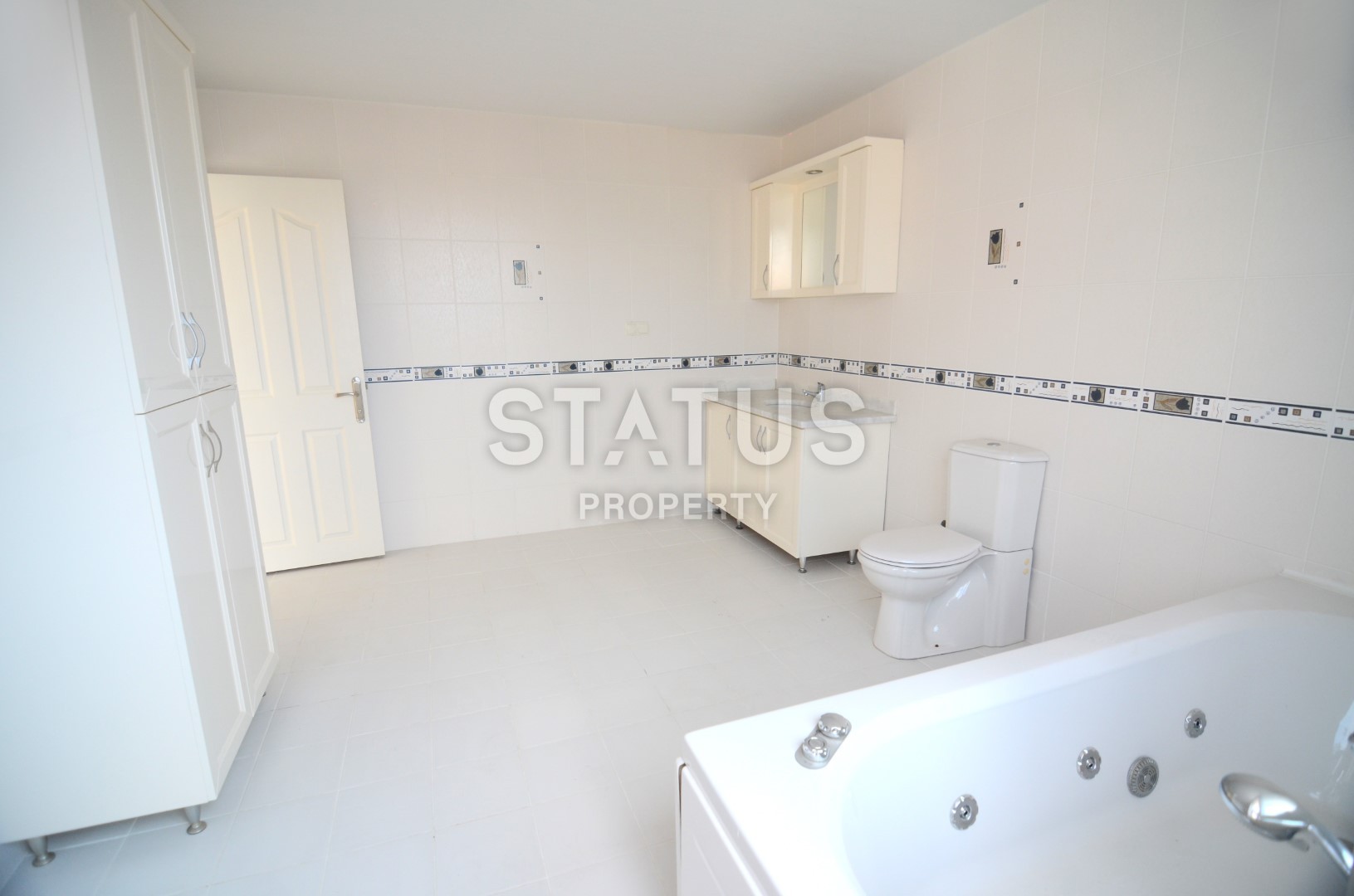 Пентхаус в комплексе с большой территорией в Махмутларе 230 кв.м. фото 31