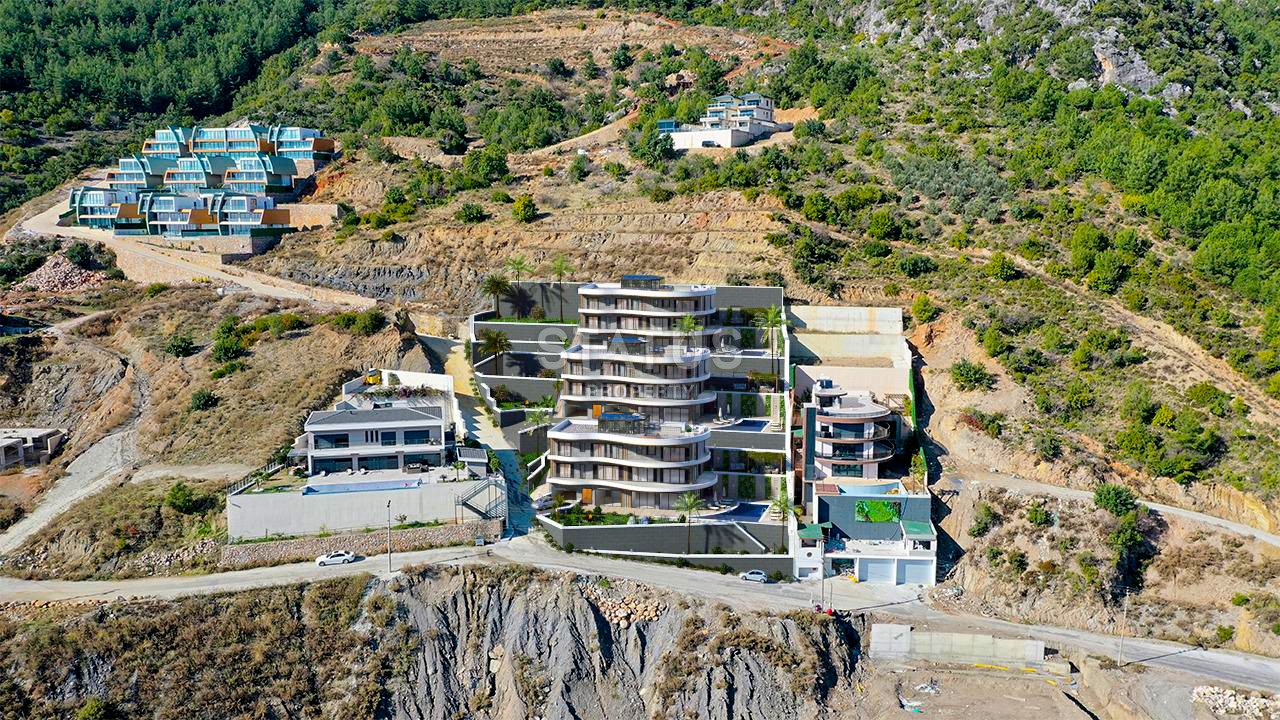 Luxury villa with sea views in the center of Alanya фото 6