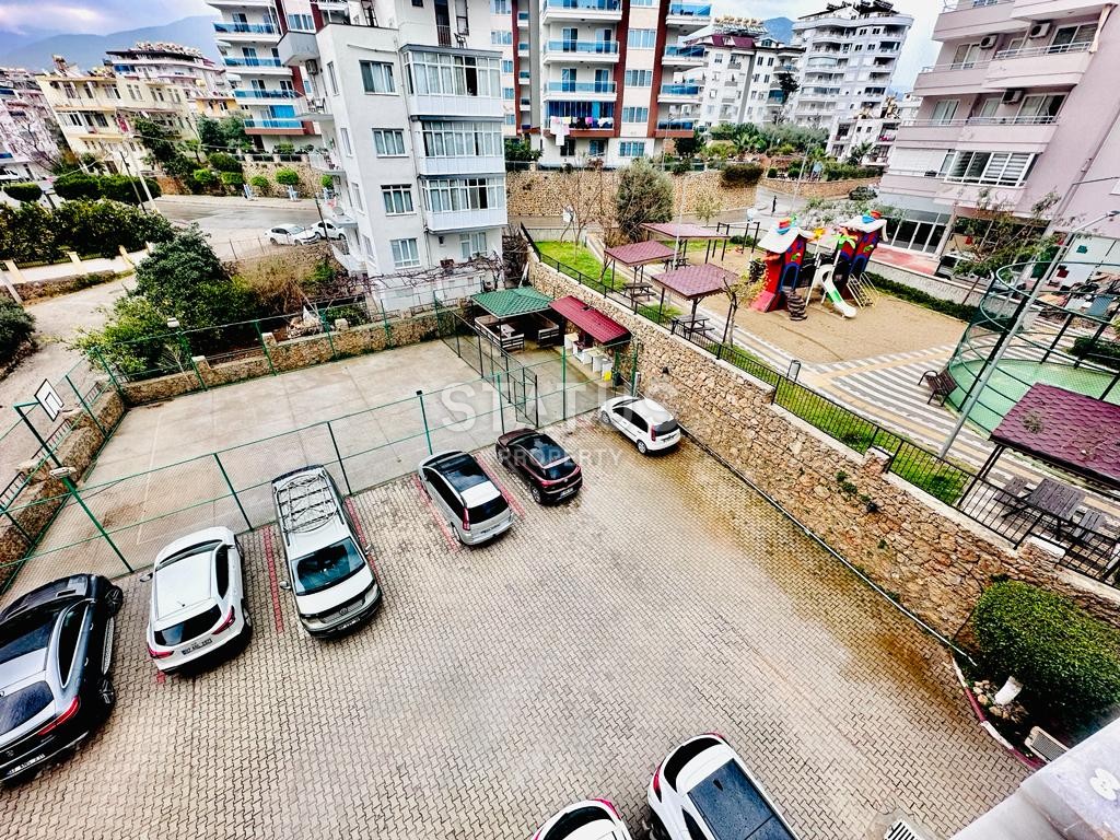 Large spacious apartment 2+1 with residence permit in Tosmur, 135m2 фото 3