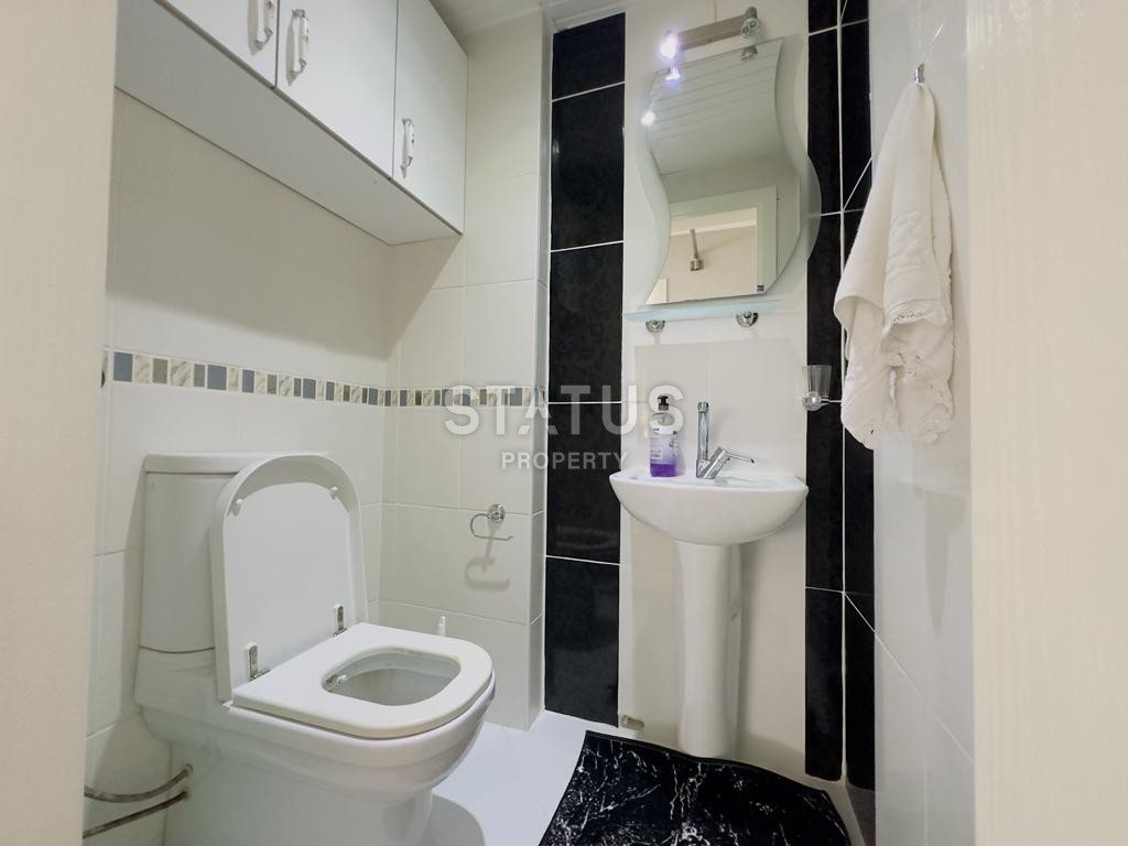 Large spacious apartment 2+1 with residence permit in Tosmur, 135m2 фото 25