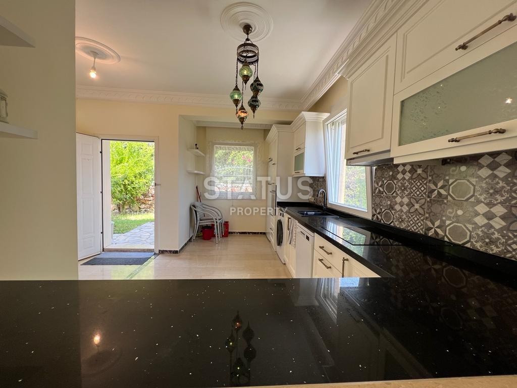 Two-storey villa 3+1 in Konakli area with private garden, 200m2 фото 11