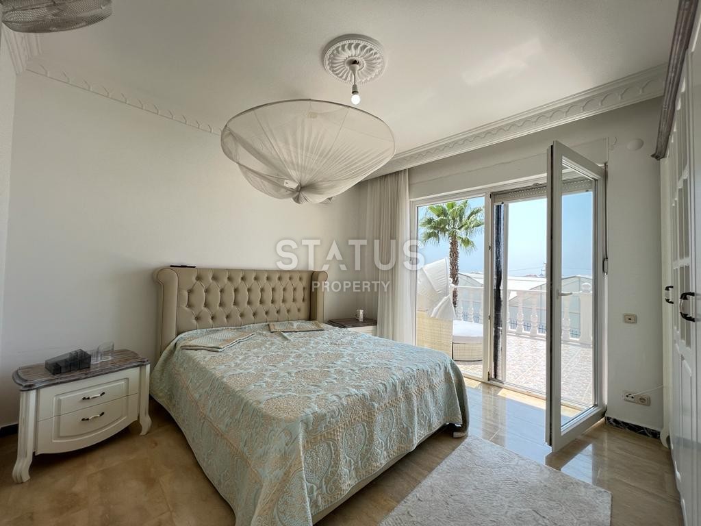 Two-storey villa 3+1 in Konakli area with private garden, 200m2 фото 14