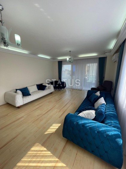 Квартира 3+1 в центре Алании в шаге от моря, 160м2 фото 1
