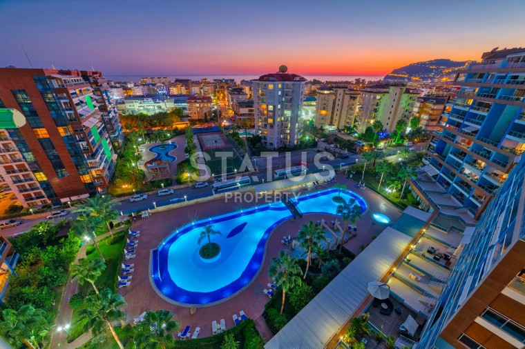 Дуплекс 3+1 в шикарном комплексе района Оба, 300м2 фото 1