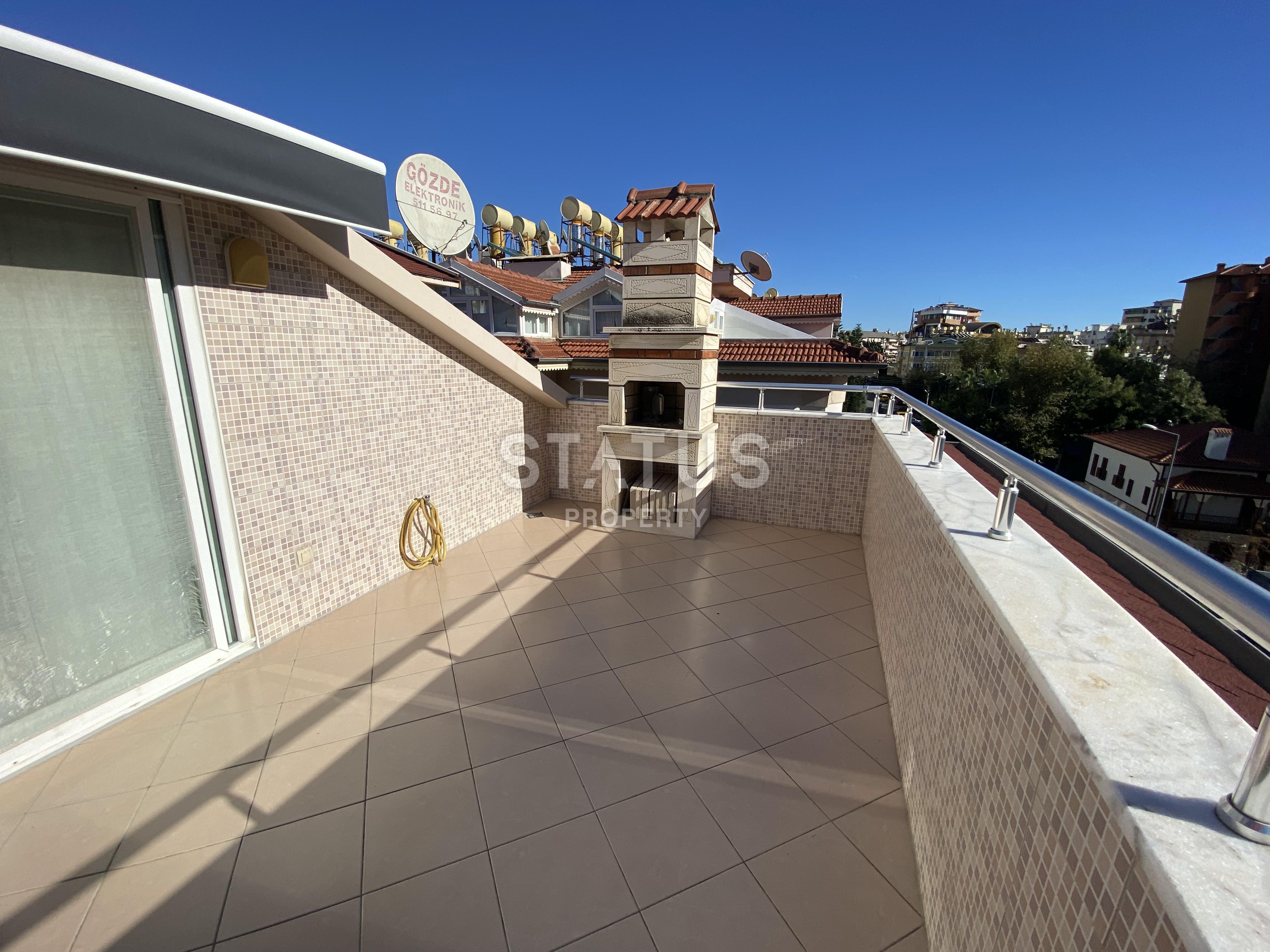 Дуплекс 3+2 подходящий под ВНЖ вблизи пляжа Клеопатре, 230м2. фото 21