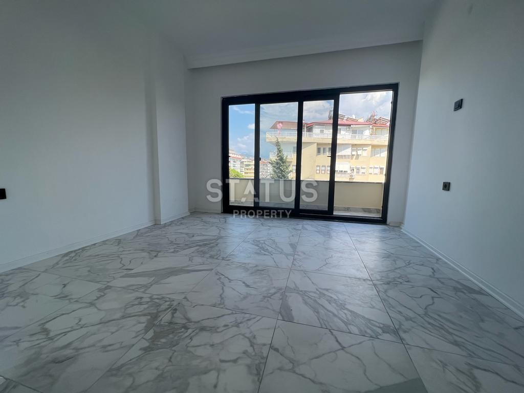 Spacious 2+1 apartment after complete renovation in Gazipasa area, 120m2 фото 3