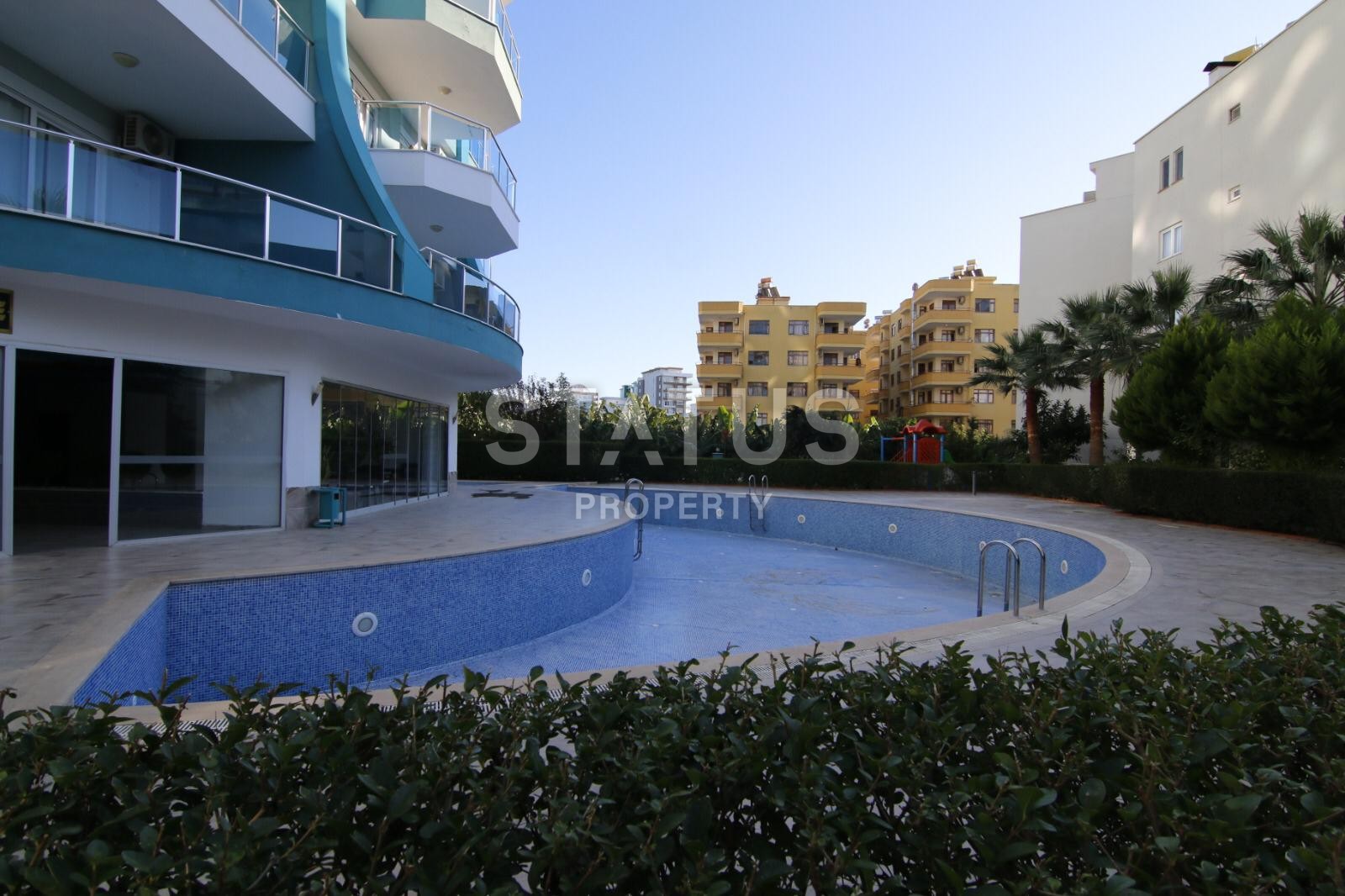 Срочная продажа! Квартира с мебелью в комплексе с бассейном в Махмутларе фото 19