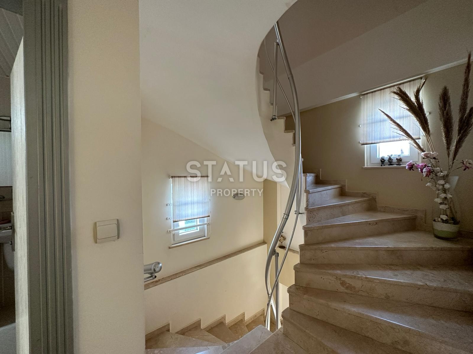 Вилла 3+2 под гражданство в районе Конаклы, 175м2 фото 13