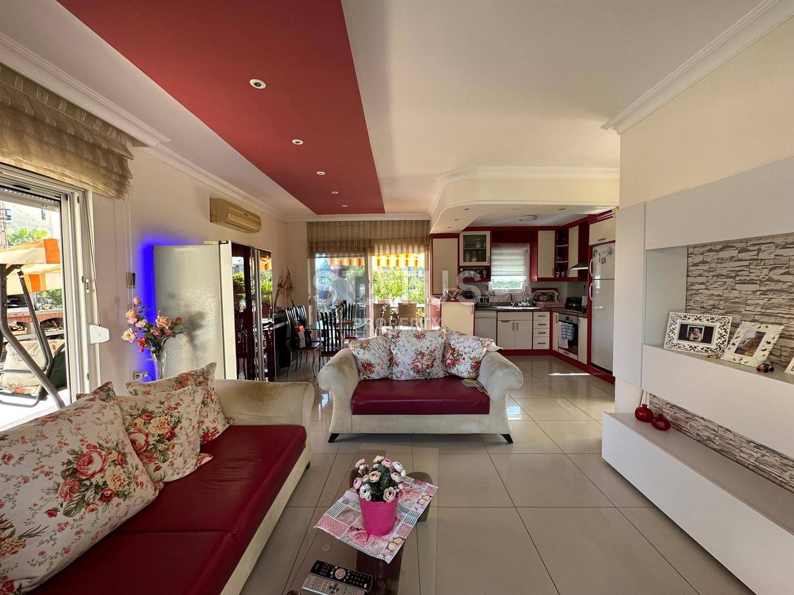 Вилла 3+2 под гражданство в районе Конаклы, 175м2 фото 48