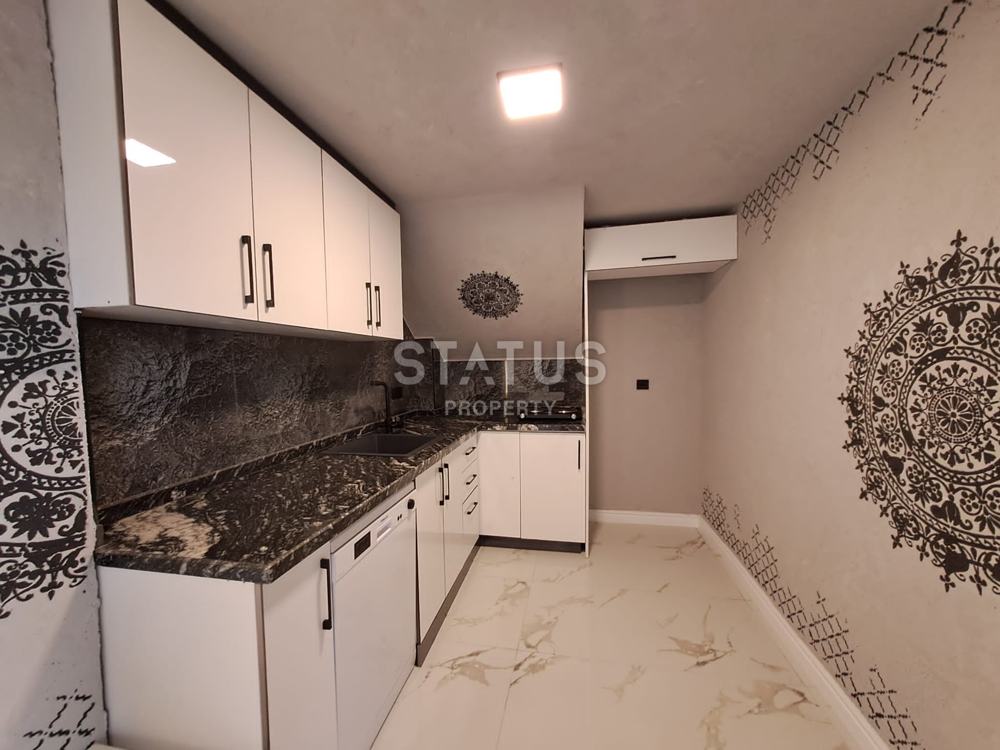 Роскошная трехэтажная вилла в районе Бекташ, 300 м2 фото 22