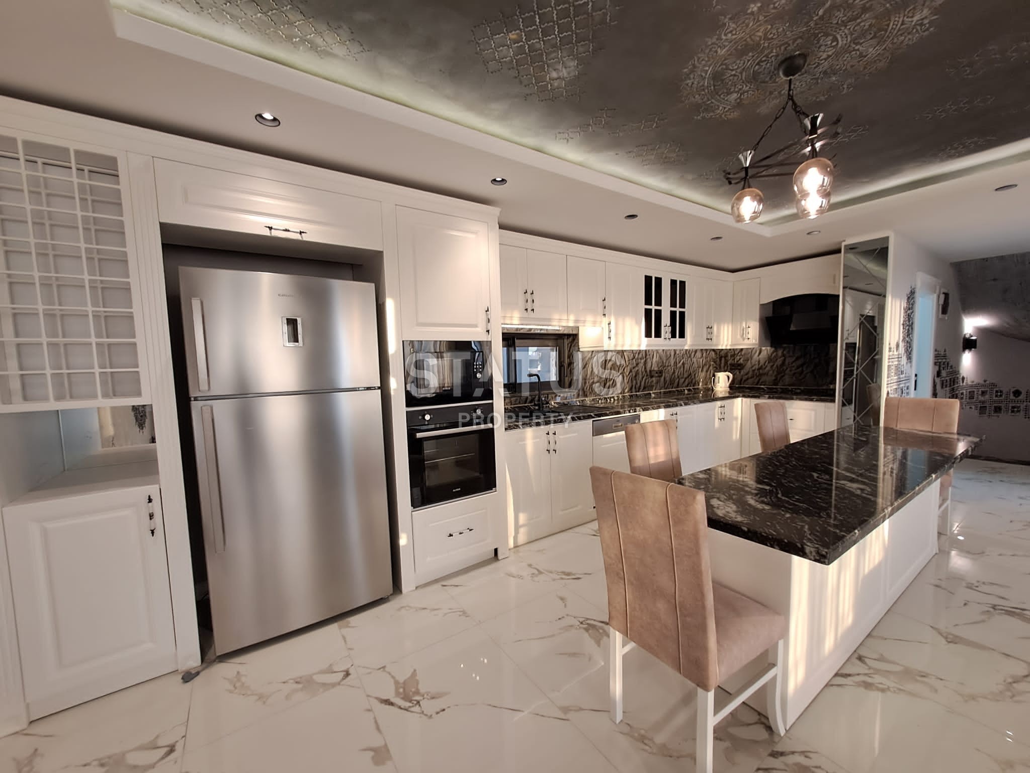 Роскошная трехэтажная вилла в районе Бекташ, 300 м2 фото 27