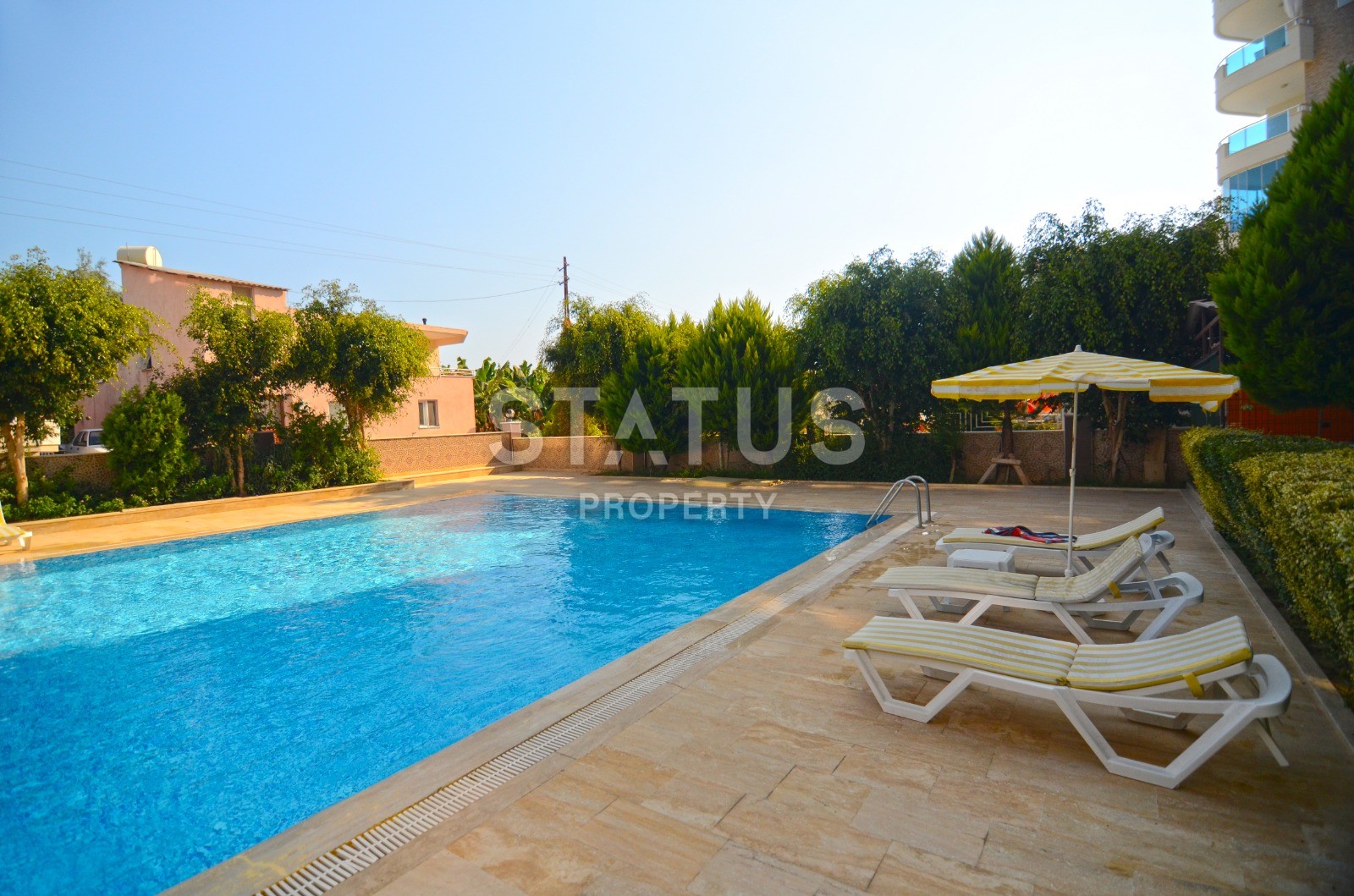 Трёхкомнатная квартира с отдельной кухней с видом на море и горы. Махмутлар. 125 кв. м. фото 1