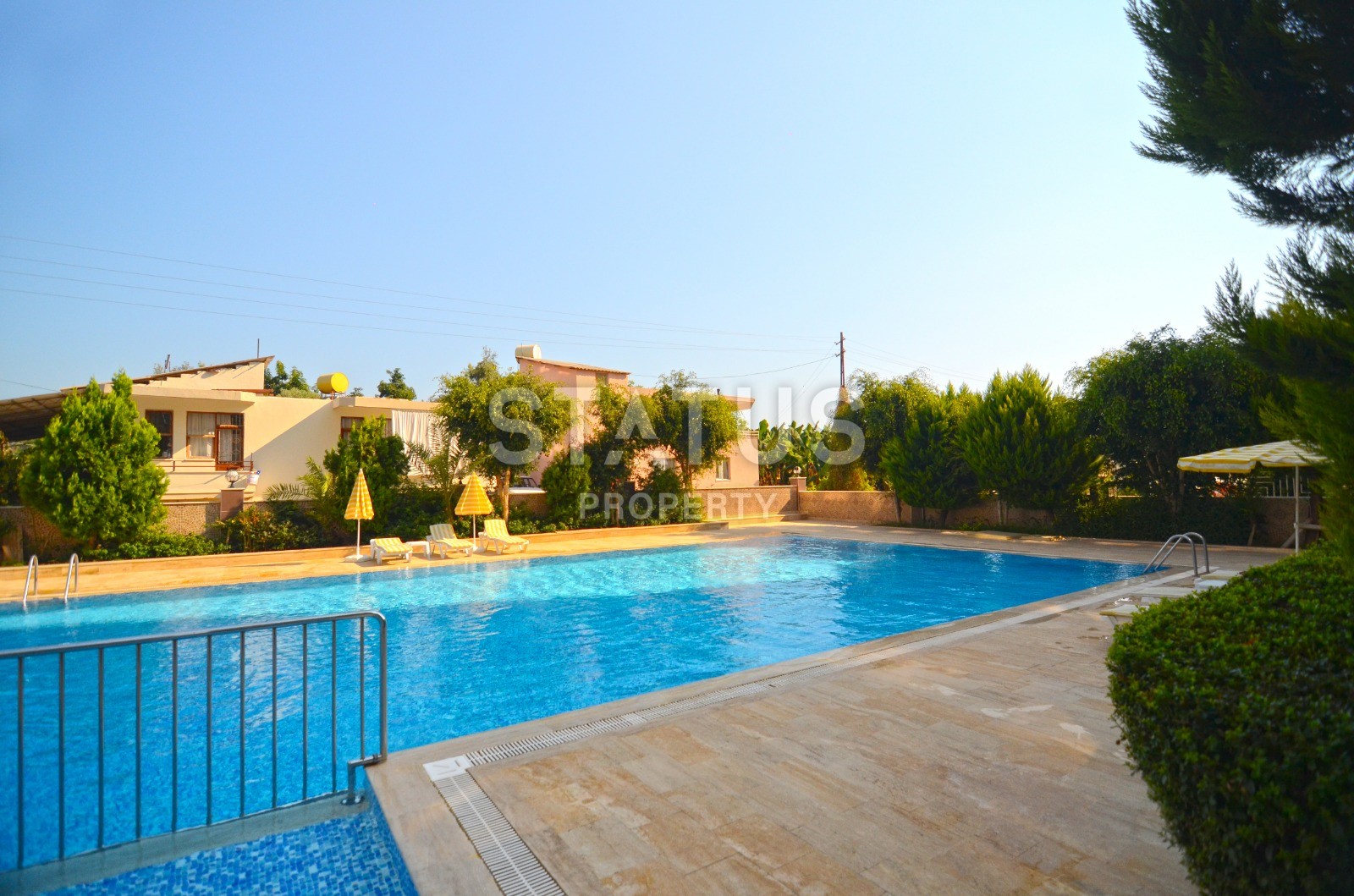 Трёхкомнатная квартира с отдельной кухней с видом на море и горы. Махмутлар. 125 кв. м. фото 3