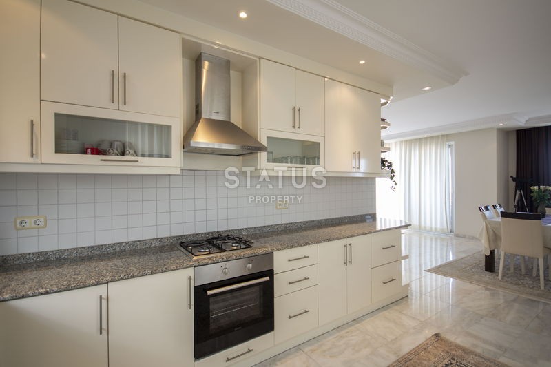 Красивая вилла 4+1 в районе Тепе, 350 м2 фото 24