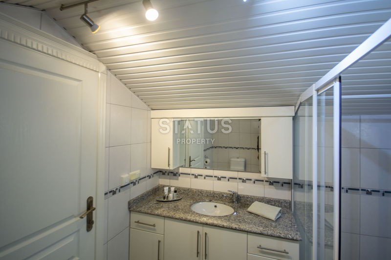 Красивая вилла 4+1 в районе Тепе, 350 м2 фото 30