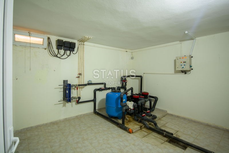 Красивая вилла 4+1 в районе Тепе, 350 м2 фото 37