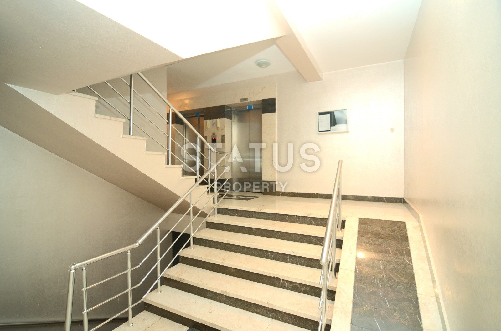 Трёхкомнатная квартира с отдельной кухней с видом на море и горы. Махмутлар. 125 кв. м. фото 20