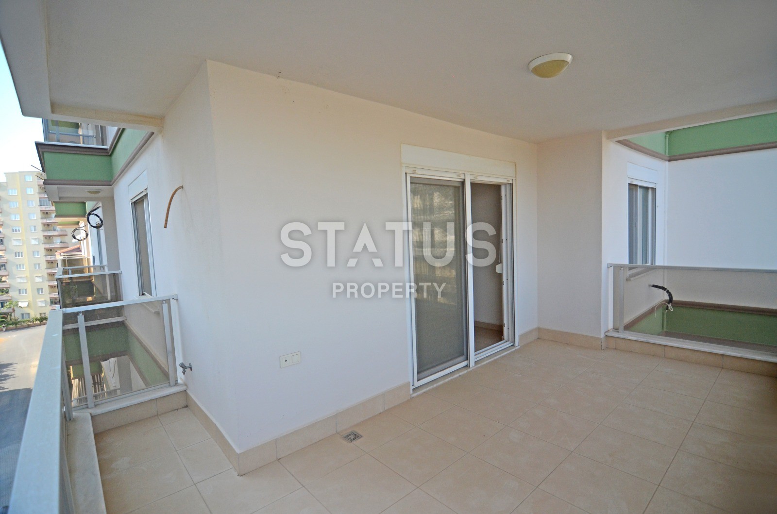 Трёхкомнатная квартира с отдельной кухней с видом на море и горы. Махмутлар. 125 кв. м. фото 23