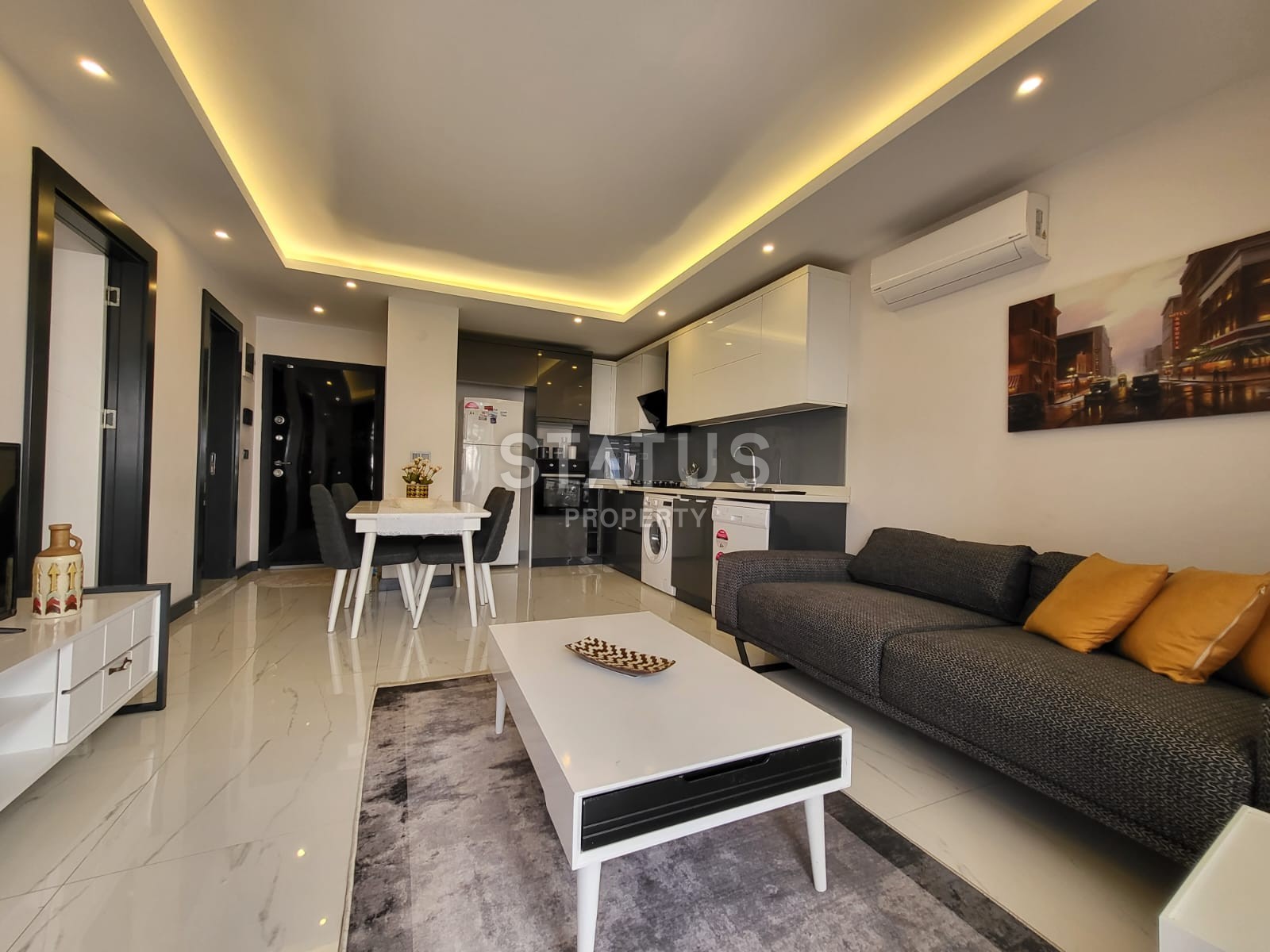 Furnished apartment in the center, 55 m2 фото 15