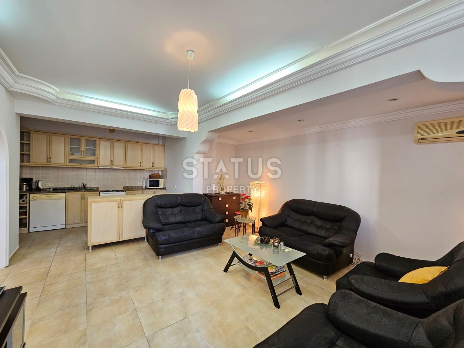 Penthouse 4+1 with furniture in Mahmutlar, 180 m2 фото 6