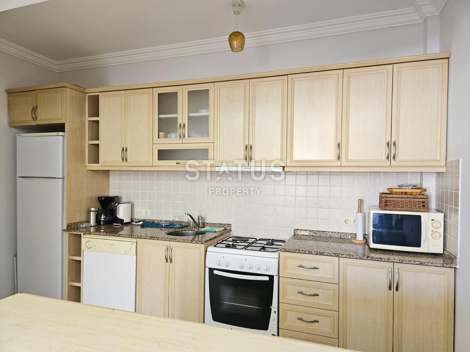 Penthouse 4+1 with furniture in Mahmutlar, 180 m2 фото 9