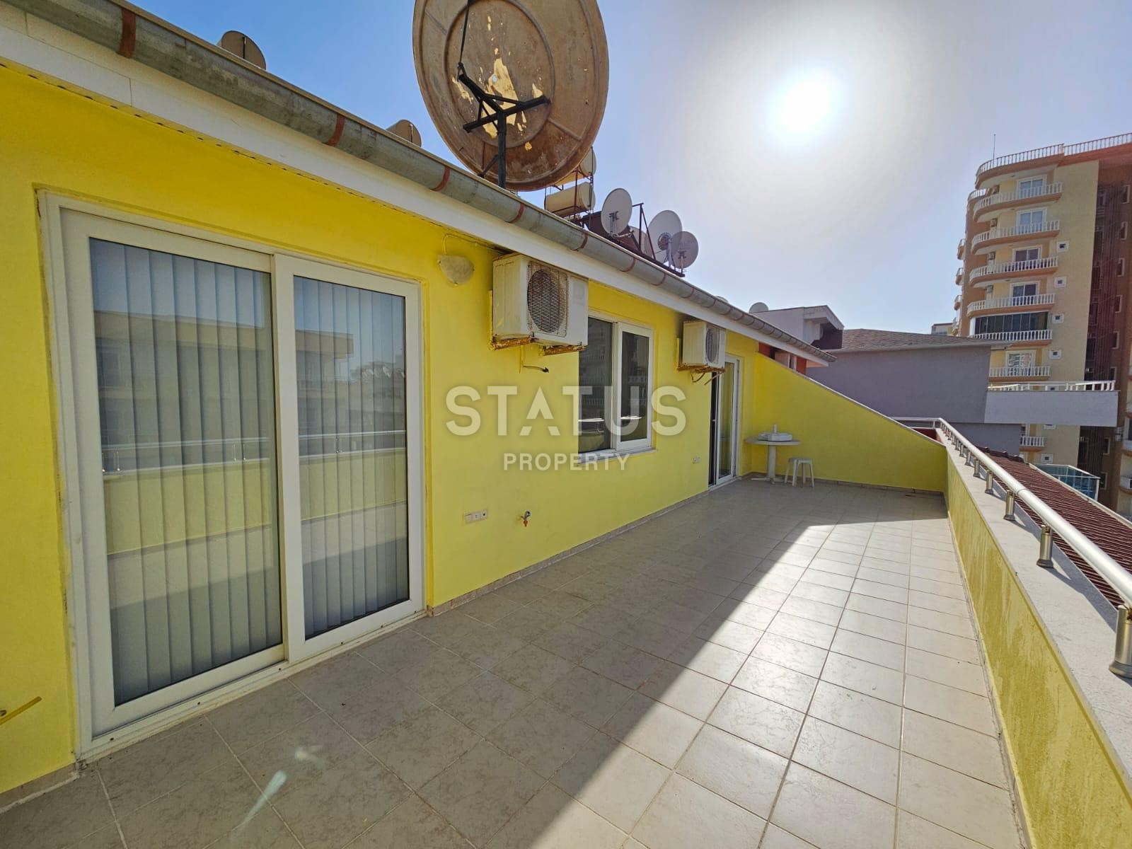 Penthouse 4+1 with furniture in Mahmutlar, 180 m2 фото 18