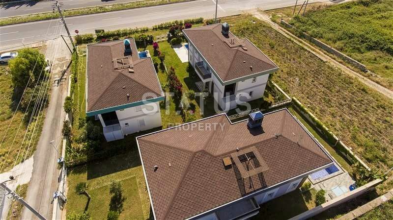 Три люкс – виллы на побережье в районе Демирташ, 455 – 600 м2 фото 24